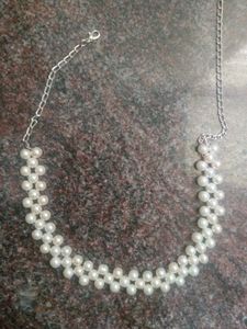Pearl Beaded Choker Necklace