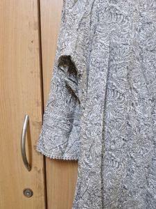 Elegant Embroidered Kurta