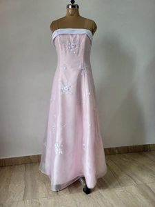 Pink Embellished Ethnic Gown