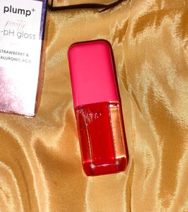 Aqualogica Lip Gloss Plump+ Pouty
