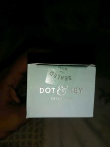 Dot &amp; Key - Moisturizer
