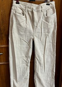 White Coudrouy Straight Pants