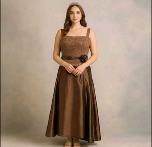 Sale 🎉🎊Elegant Brown Ethnic Gown