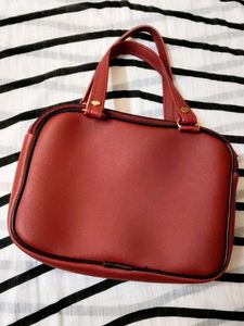 Make Offer:-Vintage &#39;Classic&#39; Handbag