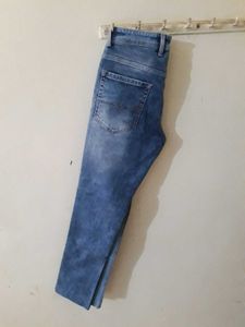 &#34;Rugged Comfort - Dark Wash Slim Fit Jeans&#34;