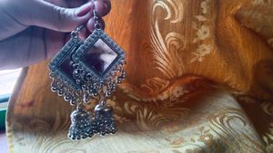 Silver Jhumkas (2 Pieces)