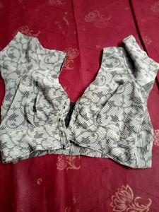 Combo4 ,Striched Blouses, Its A New Size 30