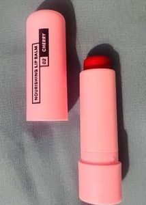 A lot of 3 sugar pop, nourishing lip balm | castor