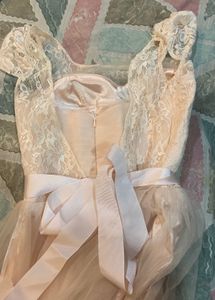 cutesy lace princess gown💖🎀🦋