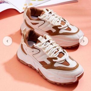 chunky sneakers ⭐️🤎