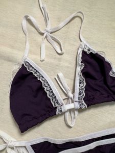 Halter neck bikini set.