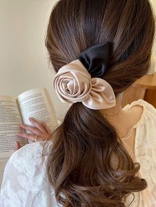 Rose Barrete Clip