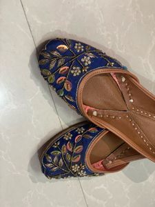 Dabka zardosi punjabi Jutti Flat Footwear Heel