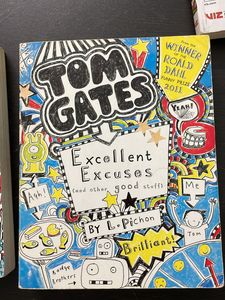 TOM GATES