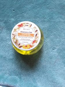 SILEOSA AloeveraGel InfusedWith Turmeric&amp; Saffron