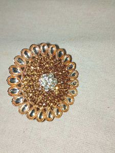Statement Kundan Ring