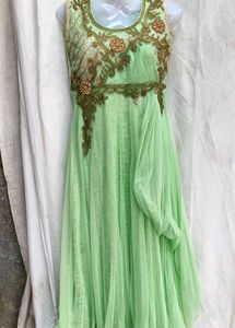 472711. Elegant Green Ethnic Gown