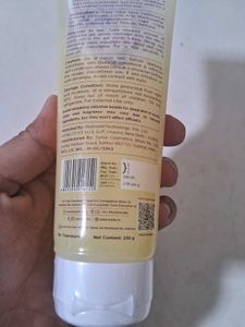 Exfoliating Gel , Detan &amp; Brightening