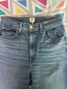 Levi&#39;s Straight Leg Jeans