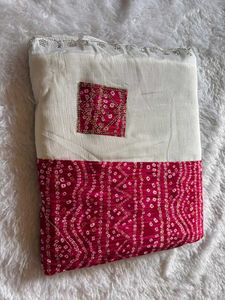 Elegant White & Red Saree😻