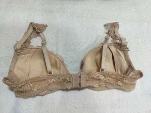 Elegant Lace Detail Bra