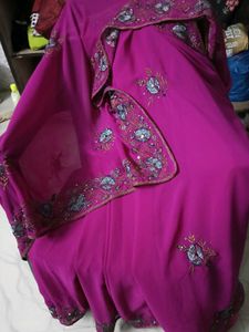 Used Embroidered Chiffon Magenta Color Saree