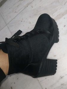 Black Heeled Boots
