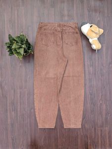 Brown Baggy Jeans