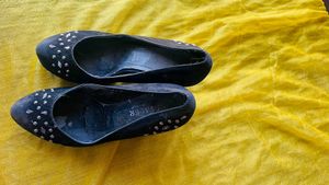 Black Bally In heals