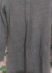girls gray sweater