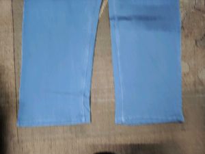 C@25 Size-36 Straight Jeans