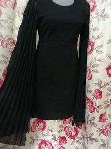 Chic Black Dress