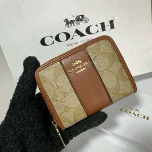 COACH NEW MINI ZIPPER WALLET WD BOX