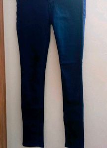 Women&#39;s Blue Jeans