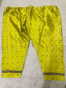 Pakistani Style Suit