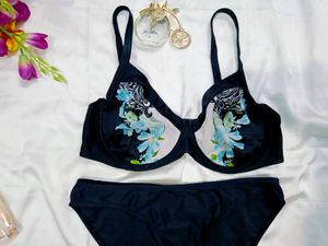 🇳🇿💫💗 Floral Bra &amp; Panty Set