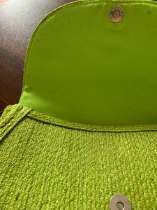Handcrafted indie vibes clutch bag 🪷🛺🤍