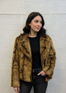 🇺🇸 H&M Imported Faux Fur Coat