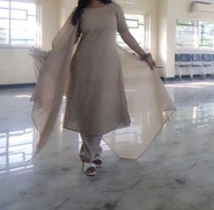 Kurta and patiala pants with duppata