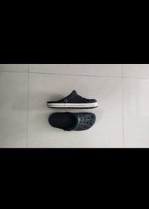LIBERTY NAVY BLUE CLOGS