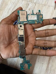 Samsung  Phones Motherboard Dead But Parts Can Be
