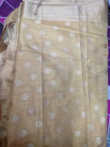 New Golden Readytowear Saree wth Unstitched blouse