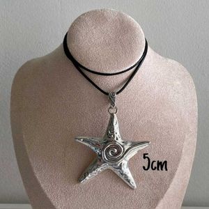 STARFISH NECKLACE