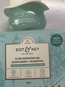 Dot &amp; Key 72HR Hydrating Gel Moisturizer