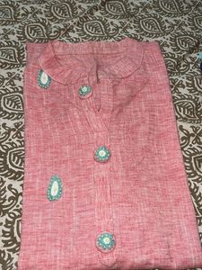 Elegant Pink Embroidered Kurta