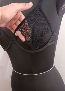 Designer Lace Bra..34BCD...36A