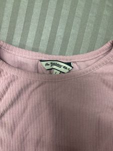 PINK CROP TOP