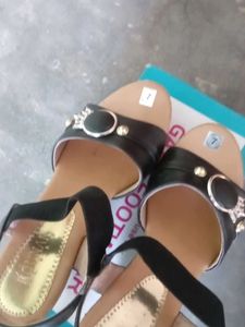 Girls' Black & Gold Accent Sandals