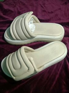 Comfy Cream Slides