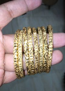 Artificial Mangalsutra And 8 Bangles